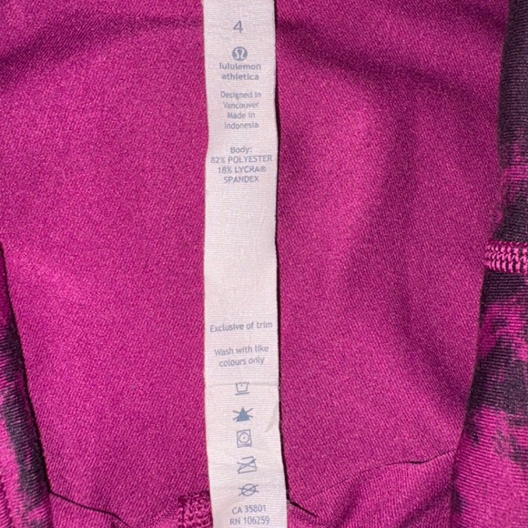 Lululemon | Women's Wunder Under Crop II | Size 4 - Picture 5 of 5